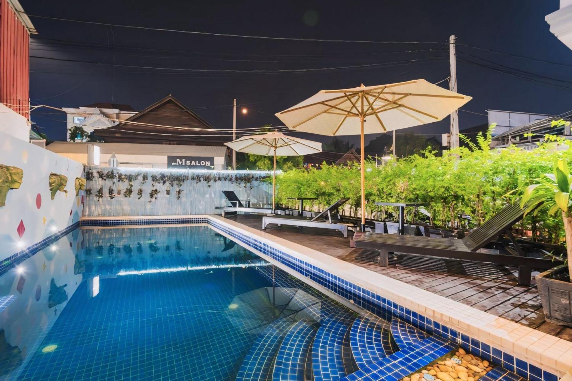 Vplus Hotel 暹粒 外观 照片