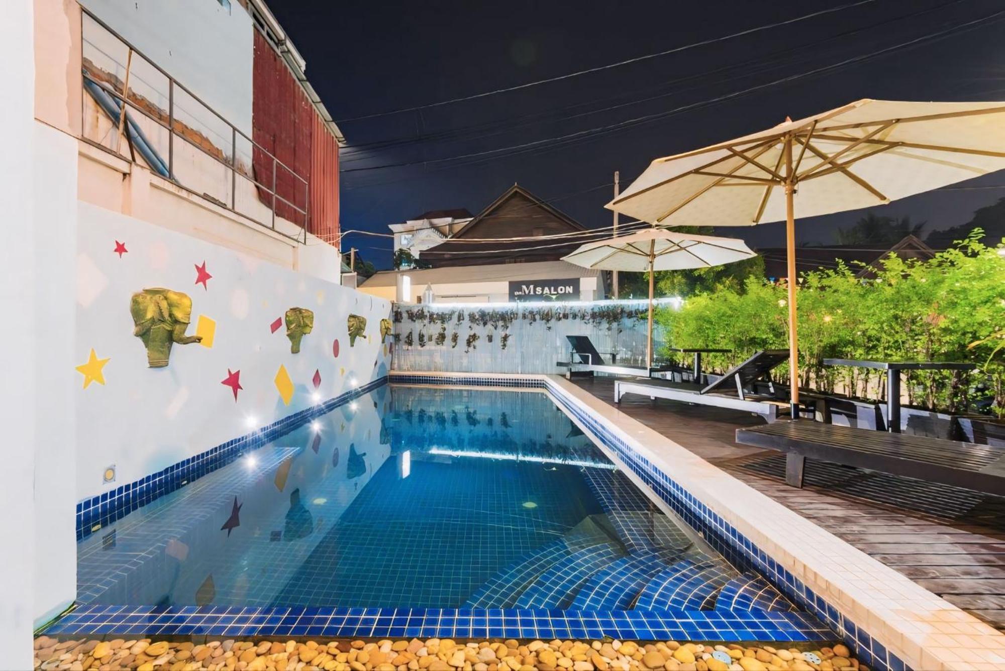 Vplus Hotel 暹粒 外观 照片